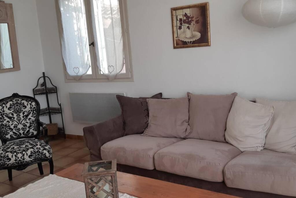 Appartement Spacieux Et Chaleureux A グラース エクステリア 写真